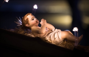 Il-Banda Peace ddoqq waqt purċissjoni tal-Bambin - 24 ta' Diċembru