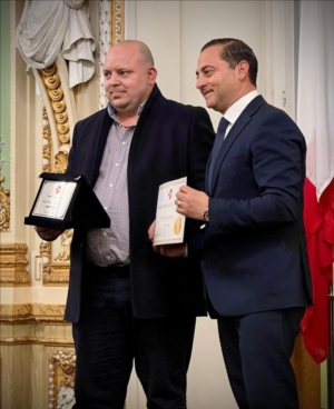 Rikonoxximent ta’ Ħidma b’Risq in-Naxxar lil Membri tas-Soċjetà Mużikali Peace